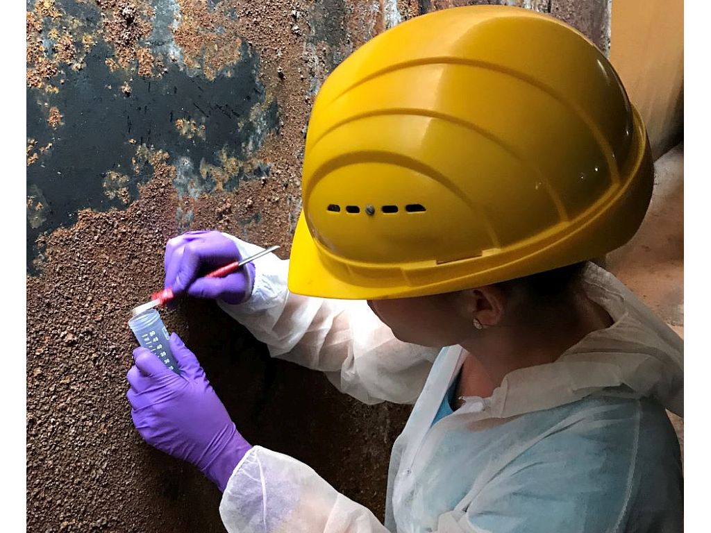 sampling of corrosion products